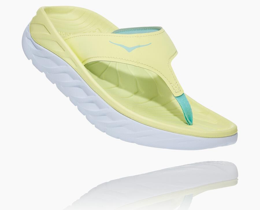 Hoka One One Sandalet Kadın Sarı/Beyaz - Ora Recovery Flip - GO4256987